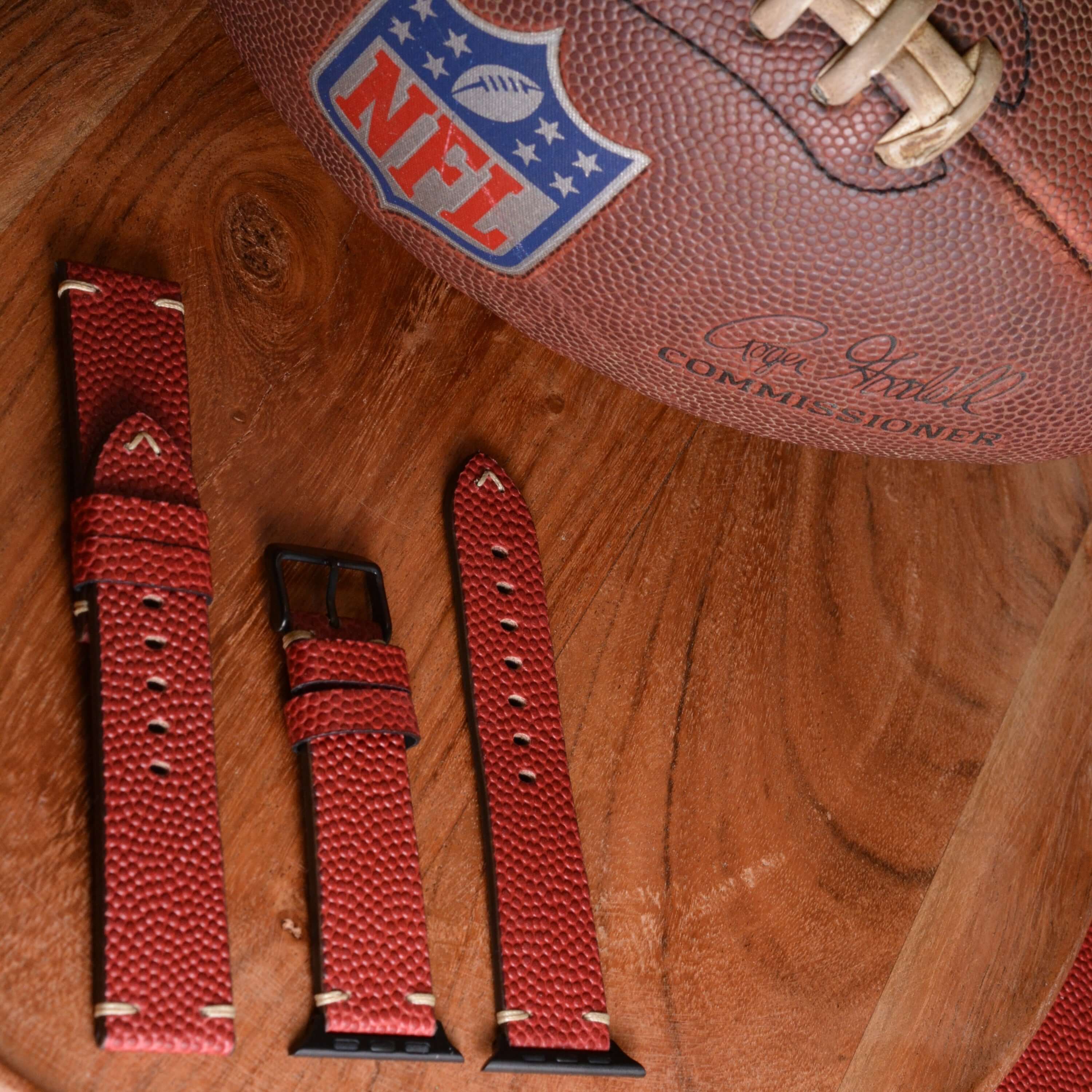 Touchdown – Handgefertigt aus original Horween Footballleder - Image 9