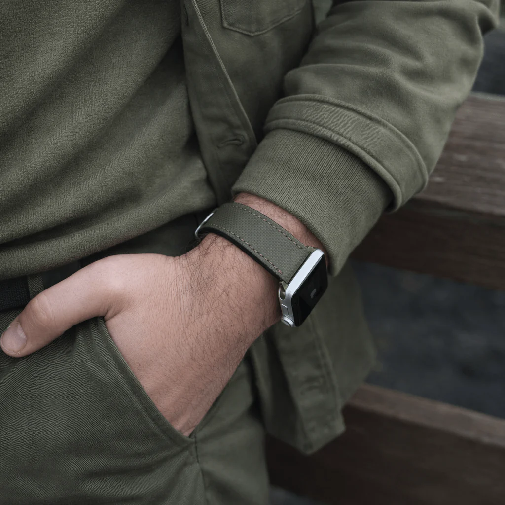 Olivgrünes Apple Watch Lederarmband Wasserfest | Nautilus - Image 2