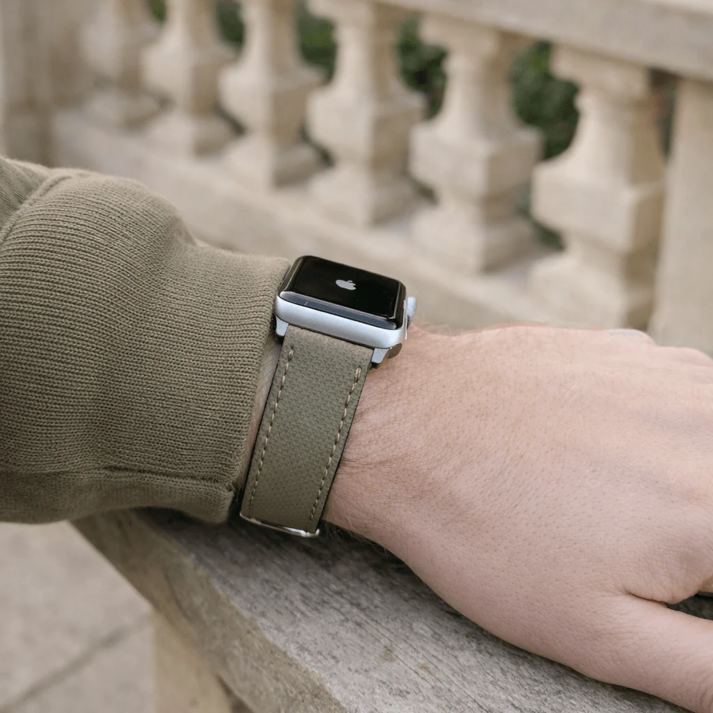 Olivgrünes Apple Watch Lederarmband Wasserfest | Nautilus - Image 5