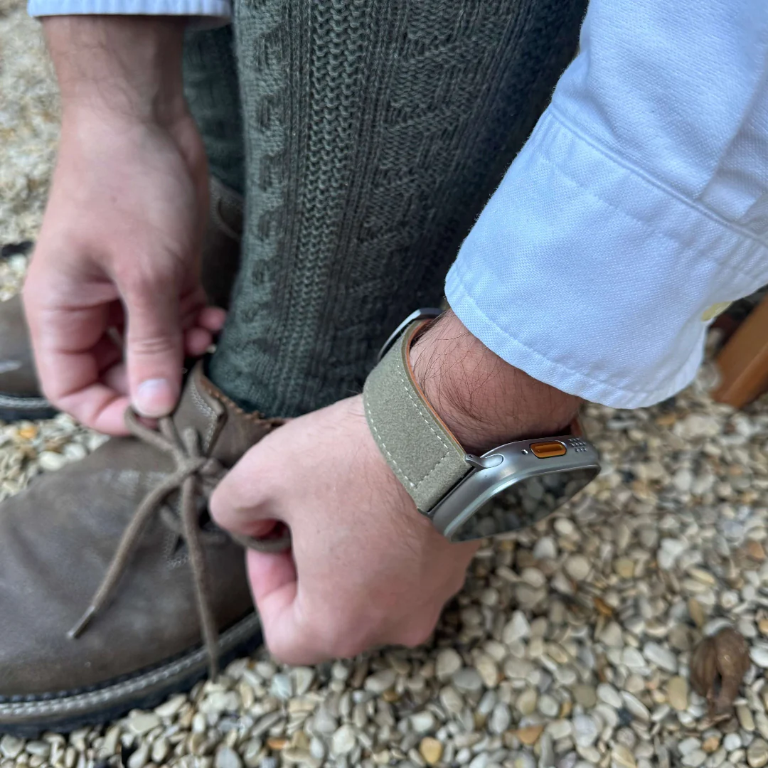 Beiges 24mm Apple Watch Ultra Lederhosen Armband – aus altsämisch gegerbtem Hirschleder - Image 8