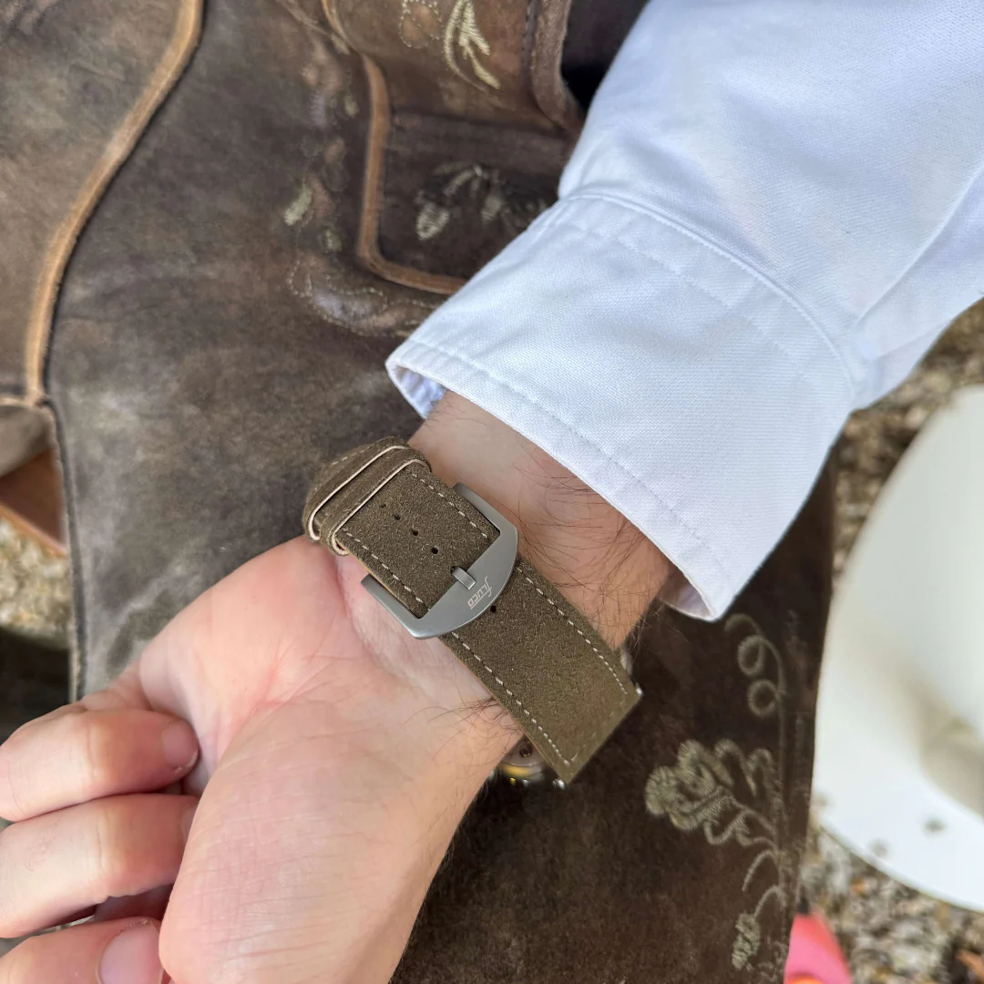 Olivebraun 24mm Apple Watch Ultra Lederhosen Armband – aus altsämisch gegerbtem Hirschleder - Image 7