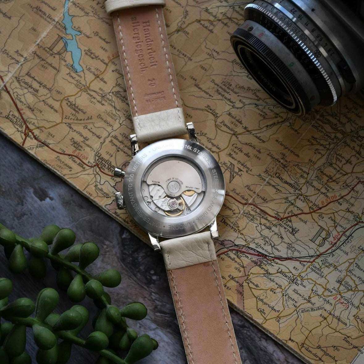 Cervus – Uhrenarmband aus weichem Hirschleder - Image 6
