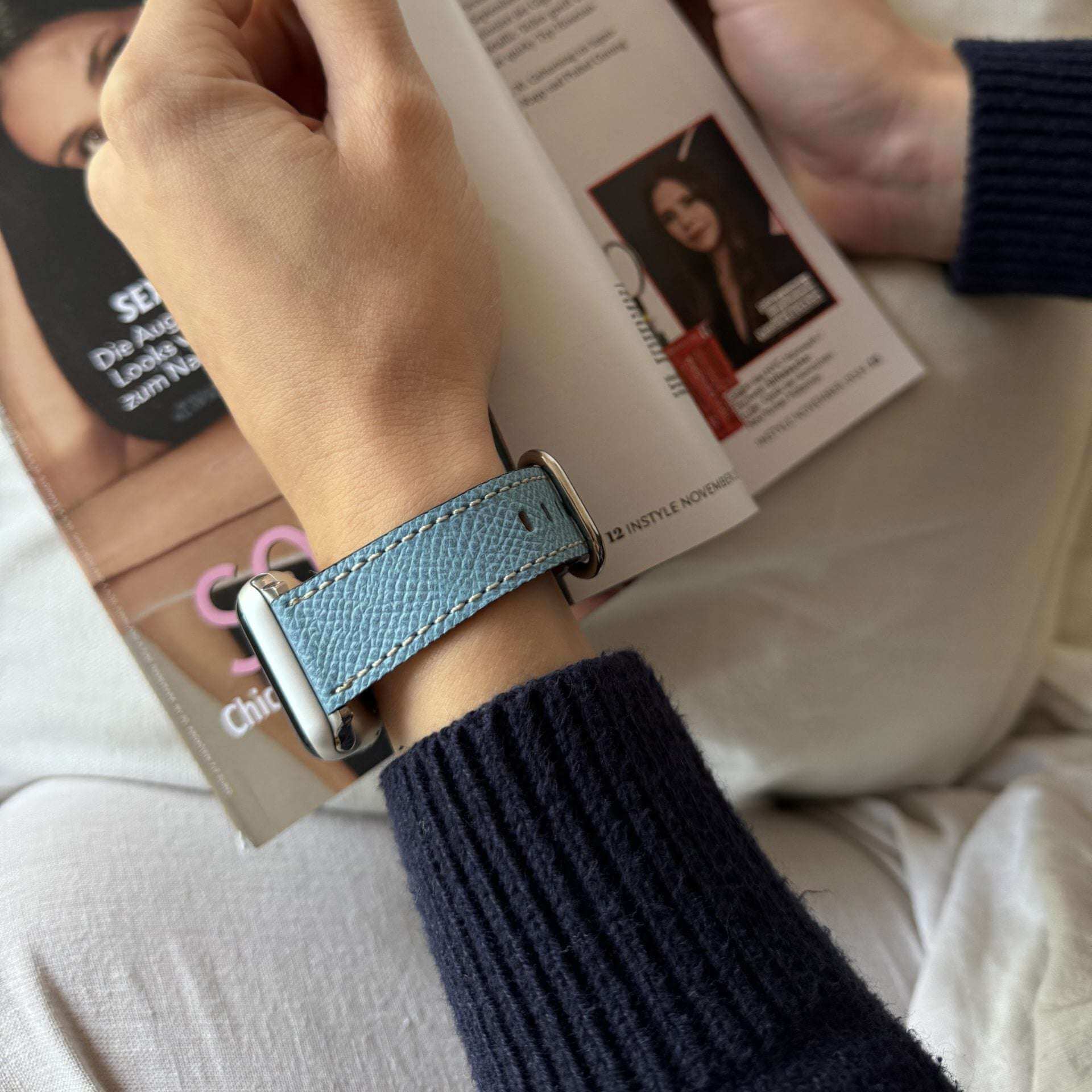 Luxuriöses Apple Watch Lederarmband Damen Cupertino Hellblau - Image 6