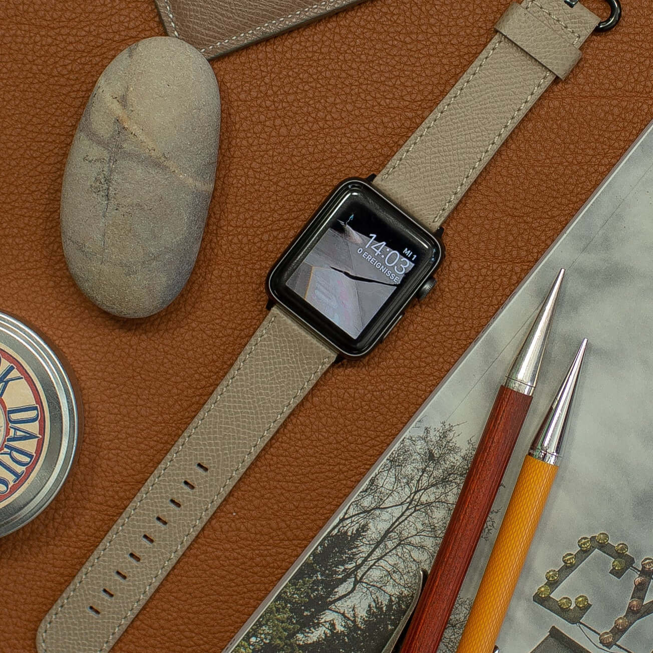 Luxuriöses Apple Watch Lederarmband Damen Cupertino Taupe - Image 9