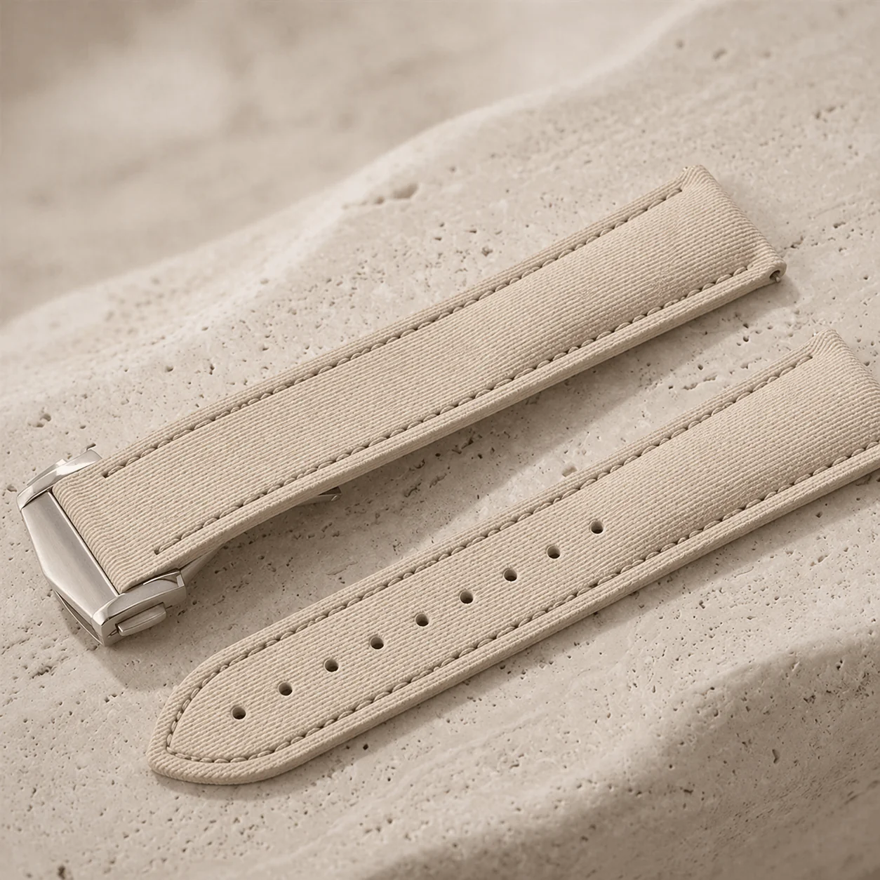 Monaco –  Faltschließen Uhrenarmband aus FKM Kautschuk - Image 12