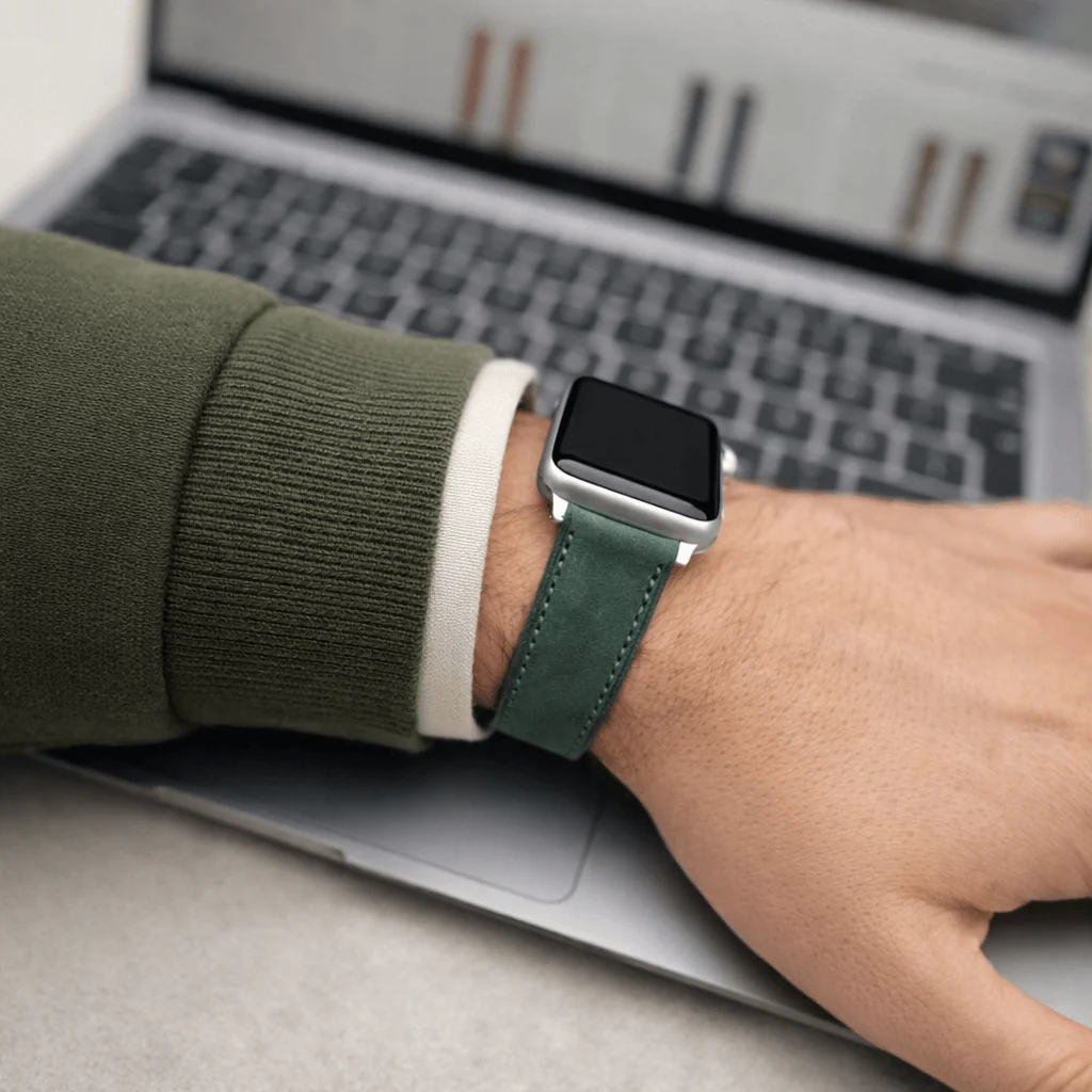 Mountain Apple Watch Lederarmband – Dunkelgrün - Image 4