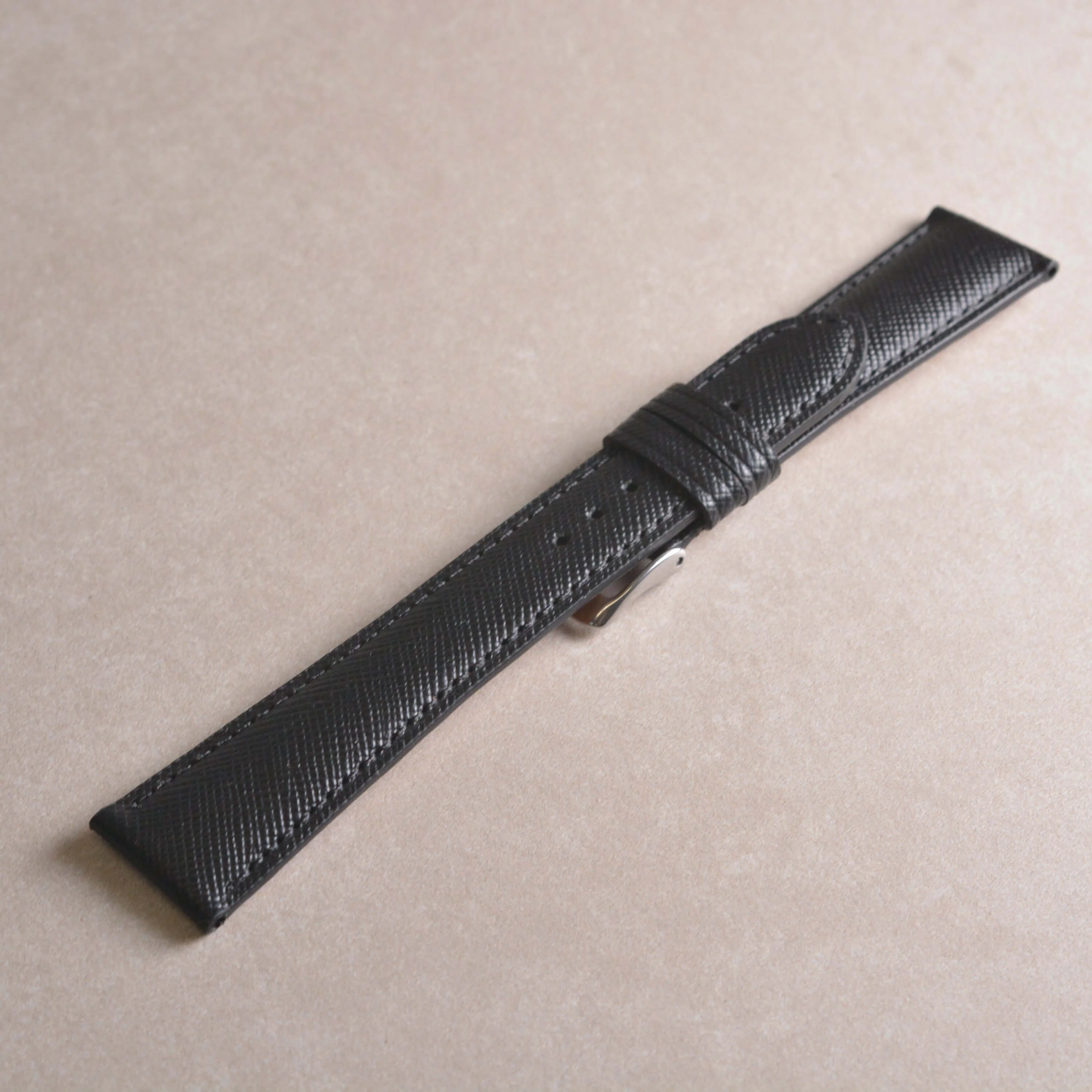 Saffiano – Uhrenarmband mit charakteristischer Saffiano Kreuzprägung - Image 23