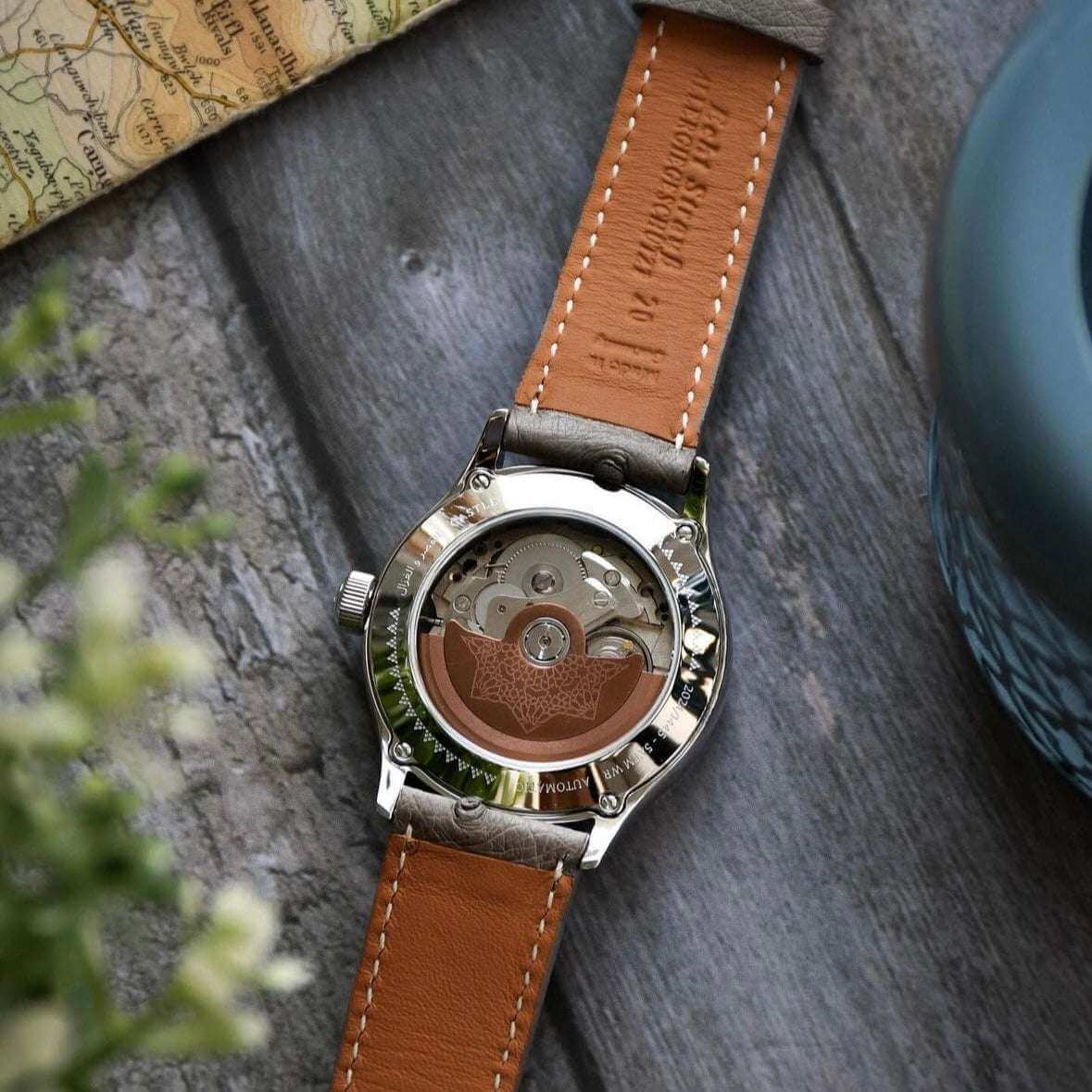 Johannesburg – Uhrenarmband aus feinem Straußenleder - Image 15