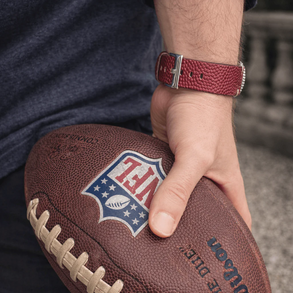 Touchdown – Uhrenarmband handgefertigt aus original Horween Footballleder - Image 5