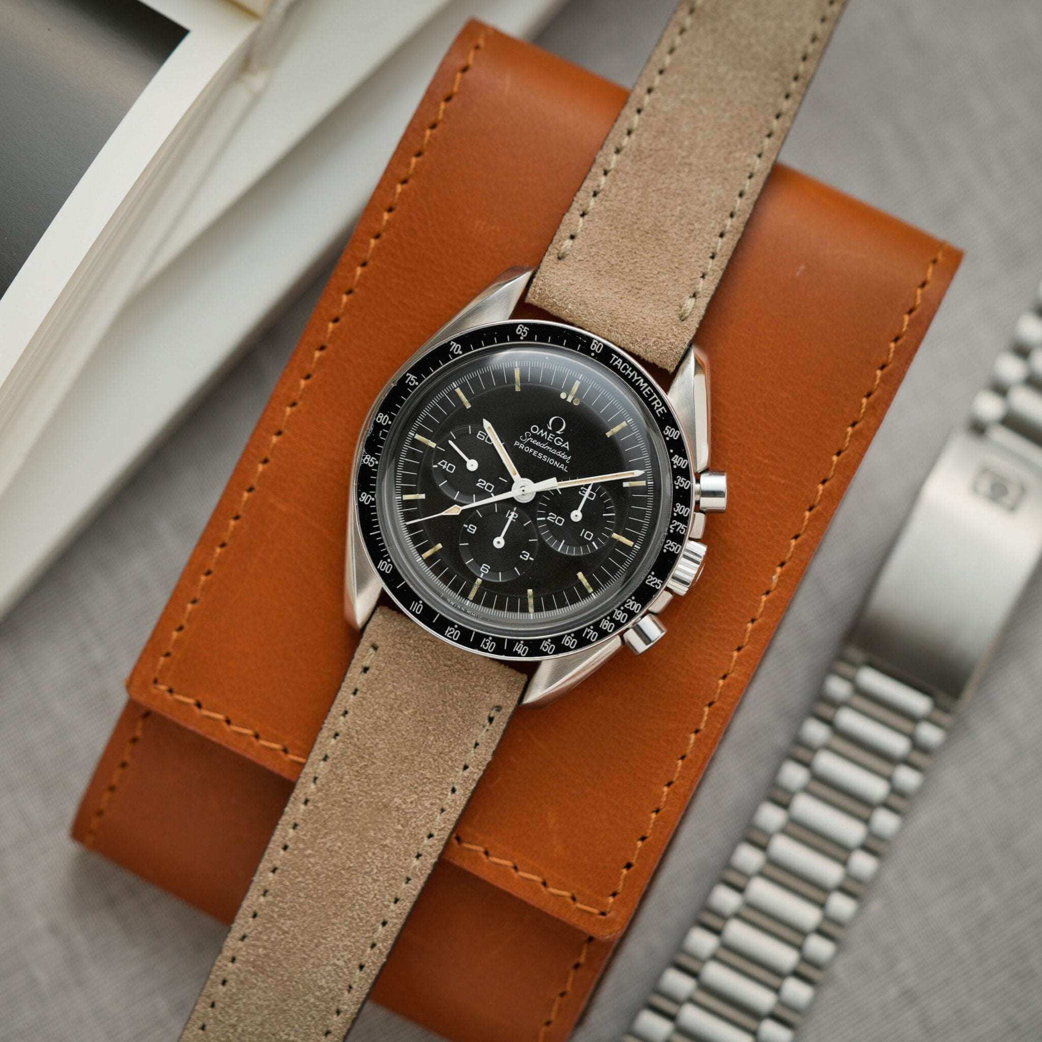 Nizza – Uhrenarmband aus feinem Wildleder - Image 69