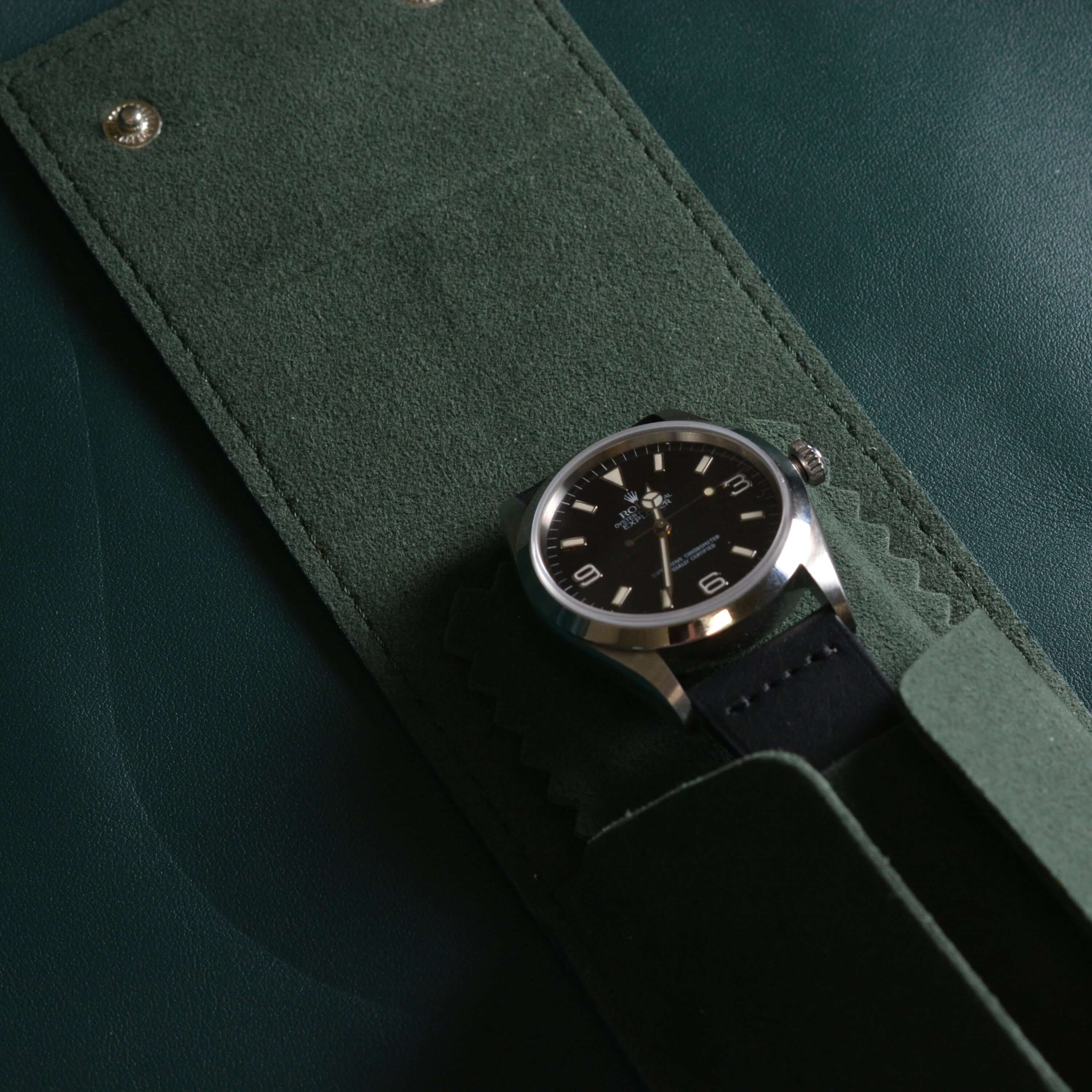 Watch Pouch Grün – Leder Uhrenetui aus hochwertigem Leder - Image 3